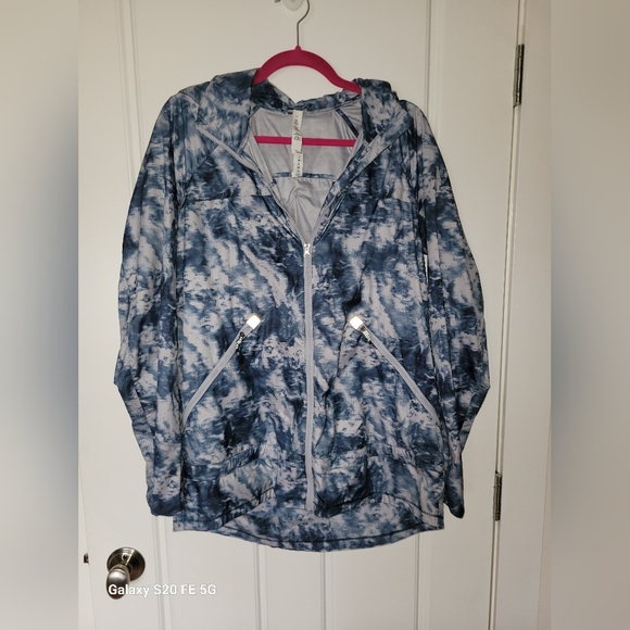 Lululemon Miss Misty Jacket - Picture 3 of 5